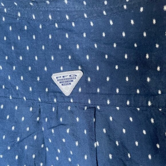 Columbia Small PFG Shirt Button Down Casual Navy Lightweight Spring Summer Top S - Picture 8 of 9